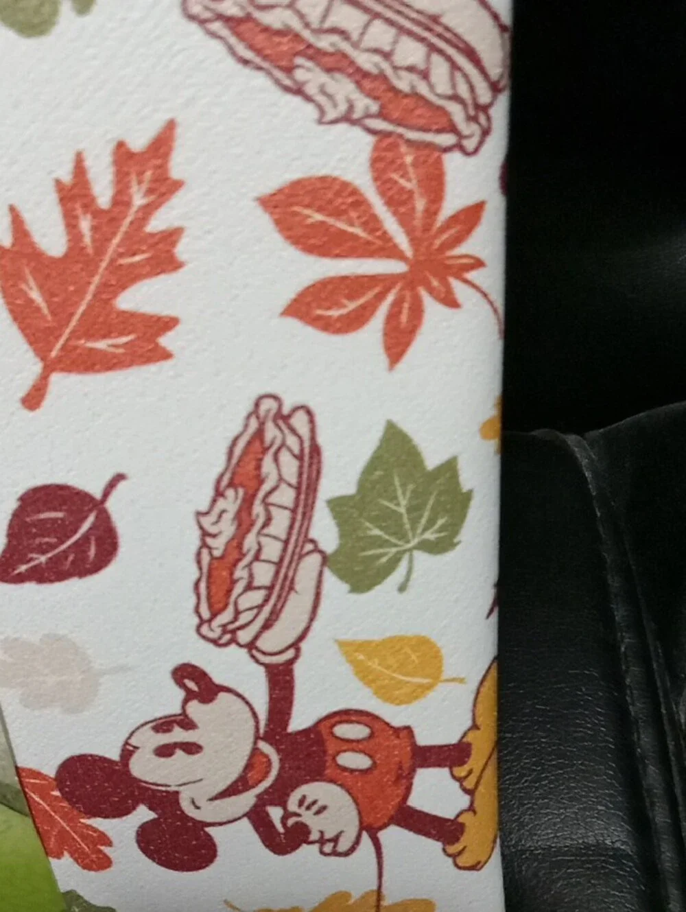 Disney Mickey Mouse Quick Drying Dish Mat - Fall Leaves Design (White/Red/Green)